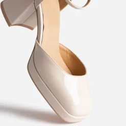 Eram Escarpins^Babies verni à bout carré BEIGE