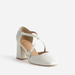Eram Escarpins^Babies écru vernie brides croisées BEIGE