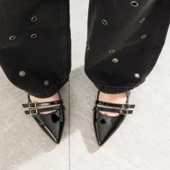 Texto Ballerines^Babies slingback e vernie NOIR