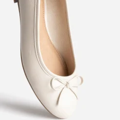 Eram Ballerines^Ballerine écrue avec nœud ECRU