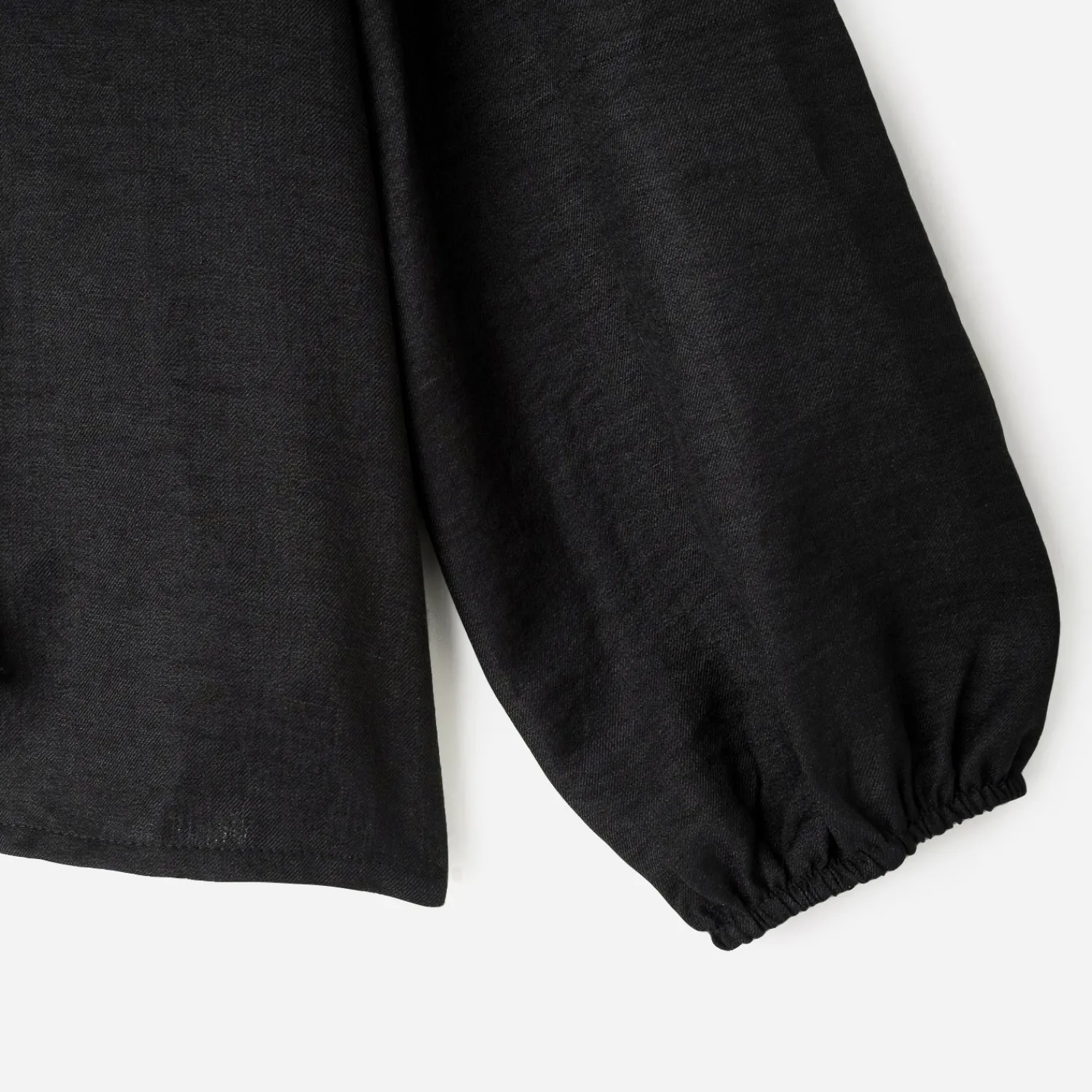 Texto Chemises & Blouses^Blouse e NOIR
