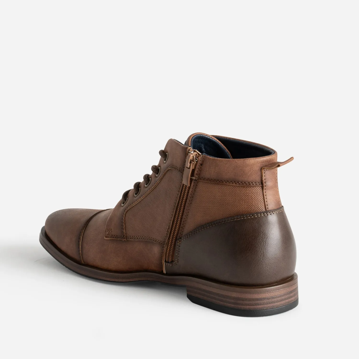 Eram Boots^Boots à lacet bout droit CAMEL
