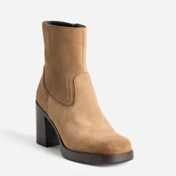 Eram Boots^Boots à talon en cuir velours CAMEL