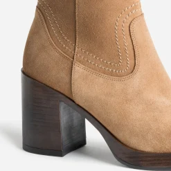Eram Boots^Boots à talon en cuir velours CAMEL
