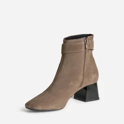 Eram Boots^Boots à talon taupe cuir velours GRIS