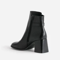 Eram Boots^Boots en cuir éco-conçu avec anneau en D NOIR