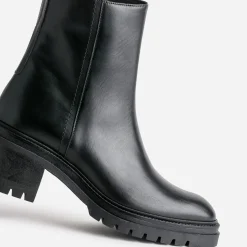 Texto Boots^Boots en cuir semelle crantée NOIR