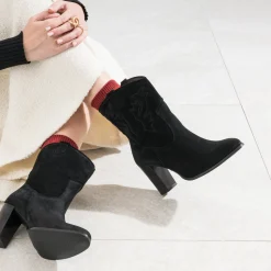Texto Boots^Boots western à talon cuir velours NOIR