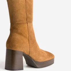 Eram Bottes^Botte cognac en cuir à plateforme pour mollets fins TAUPE