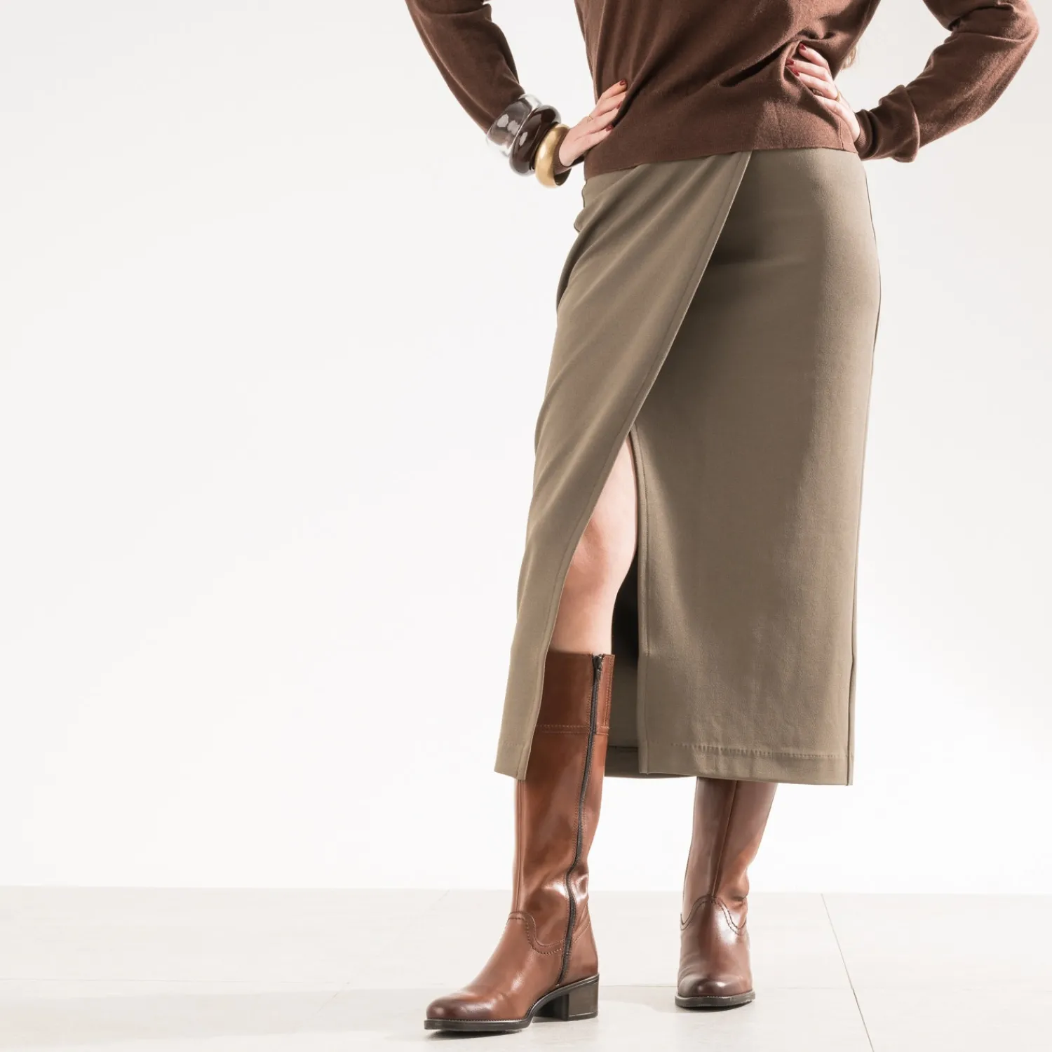 Eram Bottes^Botte en cuir forme cavalière COGNAC