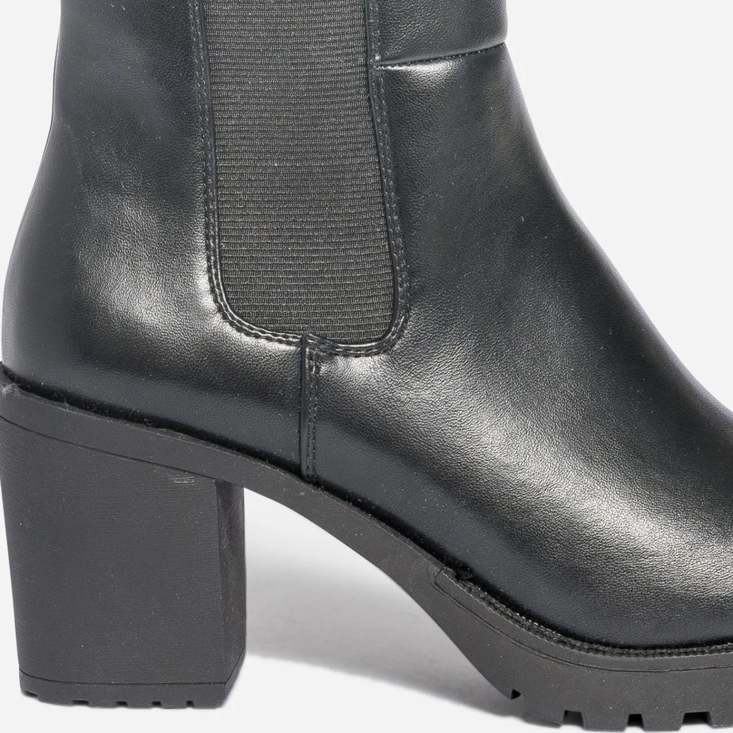 Texto Bottes^Botte e NOIR