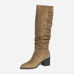 Eram Bottes^Botte TEXTO en cuir velours éco-conçu à tige plissée TAUPE