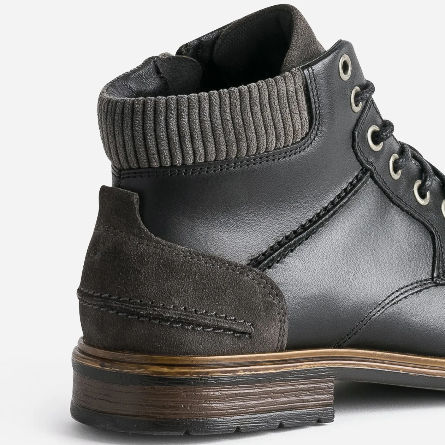 Eram Boots^Bottine à lacet e en cuir NOIR