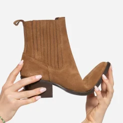 Texto Boots^Chelsea boots santiags camel éco-conçu en cuir velours TAUPE