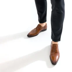 Eram Chaussures De Ville^Derby en cuir COGNAC