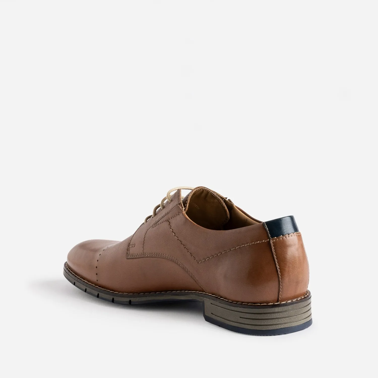 Eram Chaussures De Ville^Derby en cuir ligne perforée COGNAC