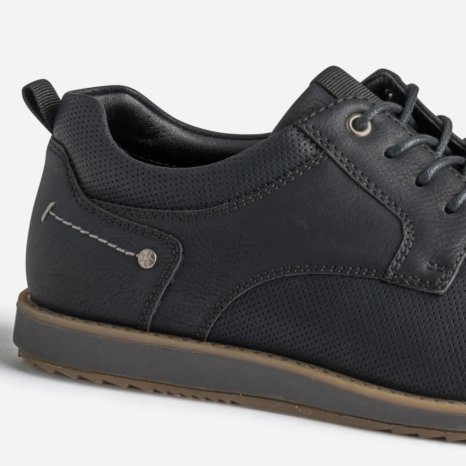 Eram Chaussures De Ville^Derby confort marine perforé NOIR