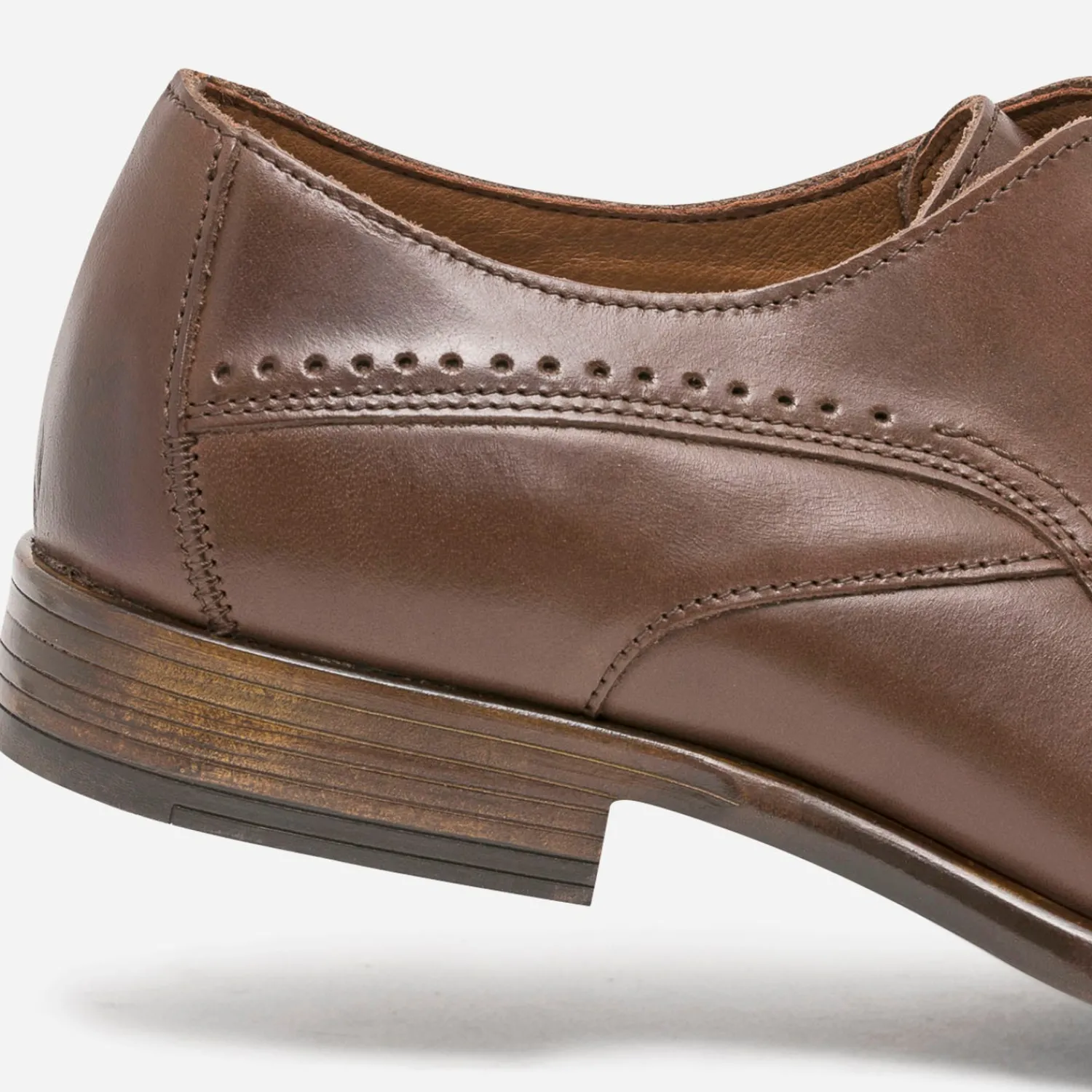 Eram Chaussures De Ville^Derby éco-conçu en cuir MARRON