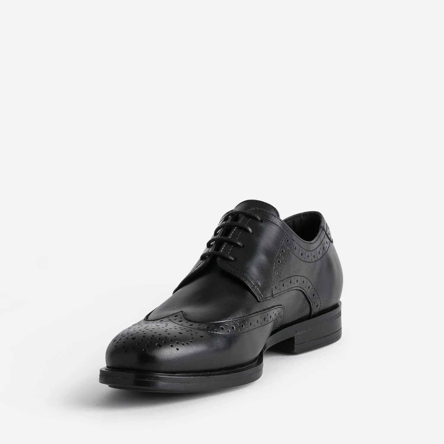 Eram Chaussures De Ville^Derby en cuir à bout fleuri NOIR