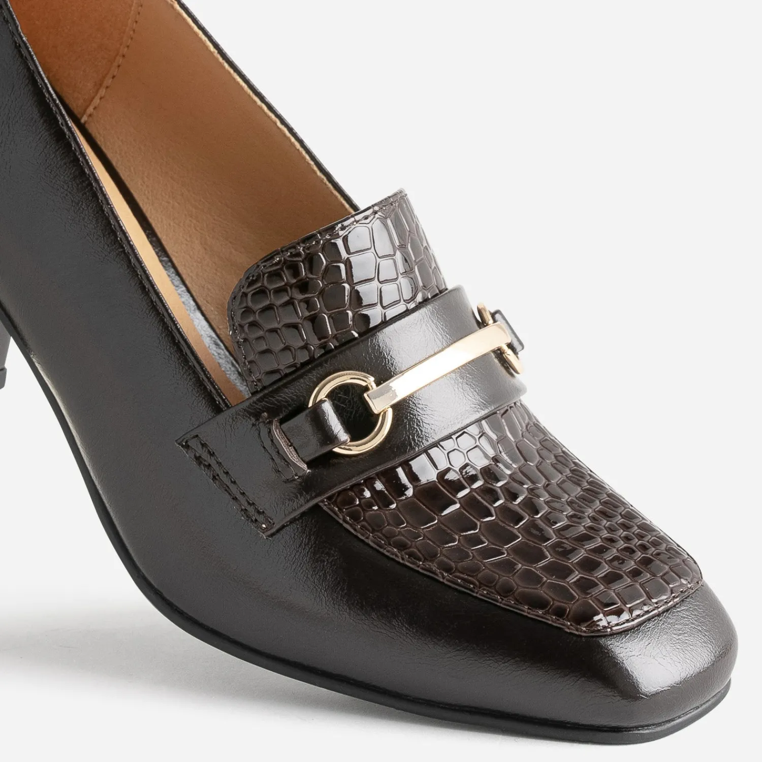Eram Escarpins^Mocassin à talon verni MARRON
