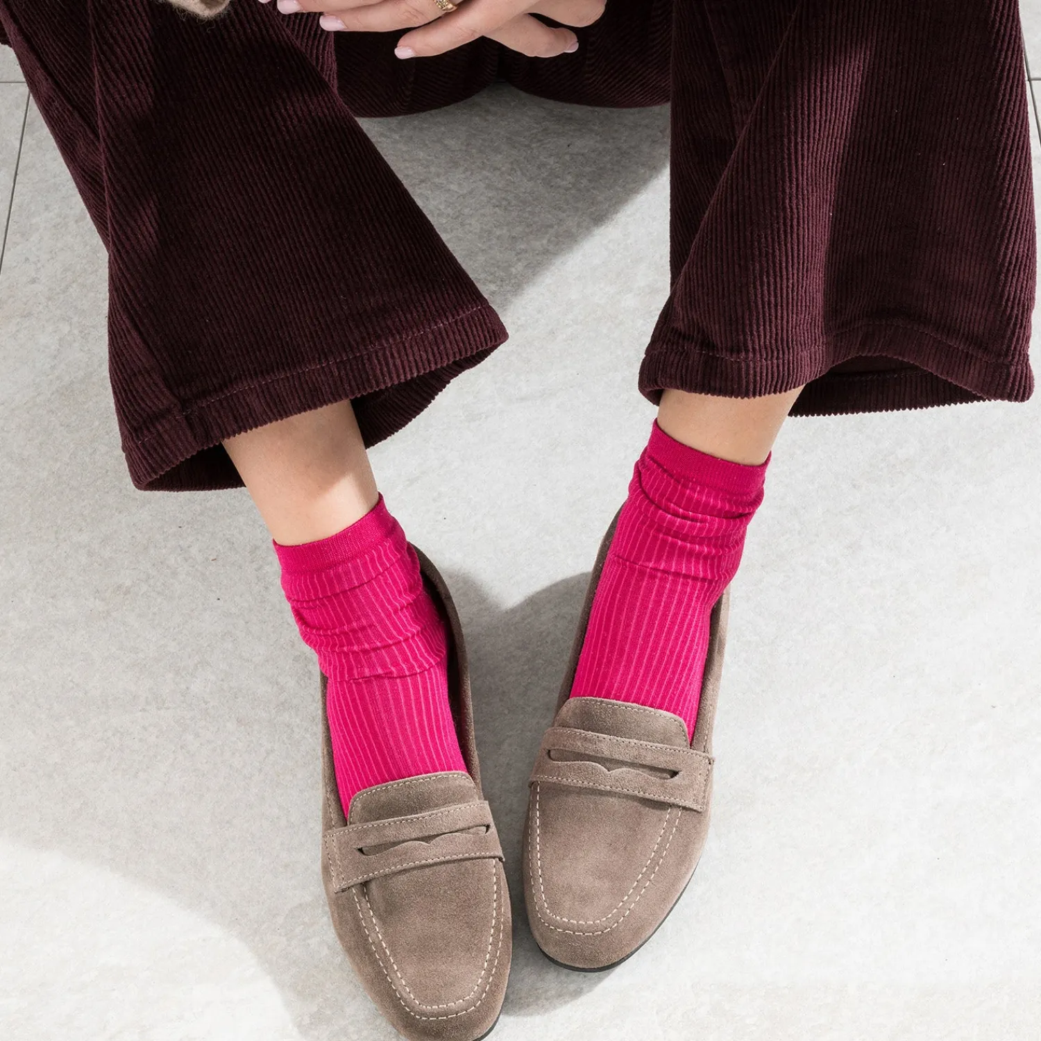 Eram Mocassins/Slippers^Mocassin taupe en cuir velours GRIS