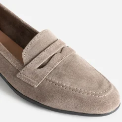 Eram Mocassins/Slippers^Mocassin taupe en cuir velours GRIS