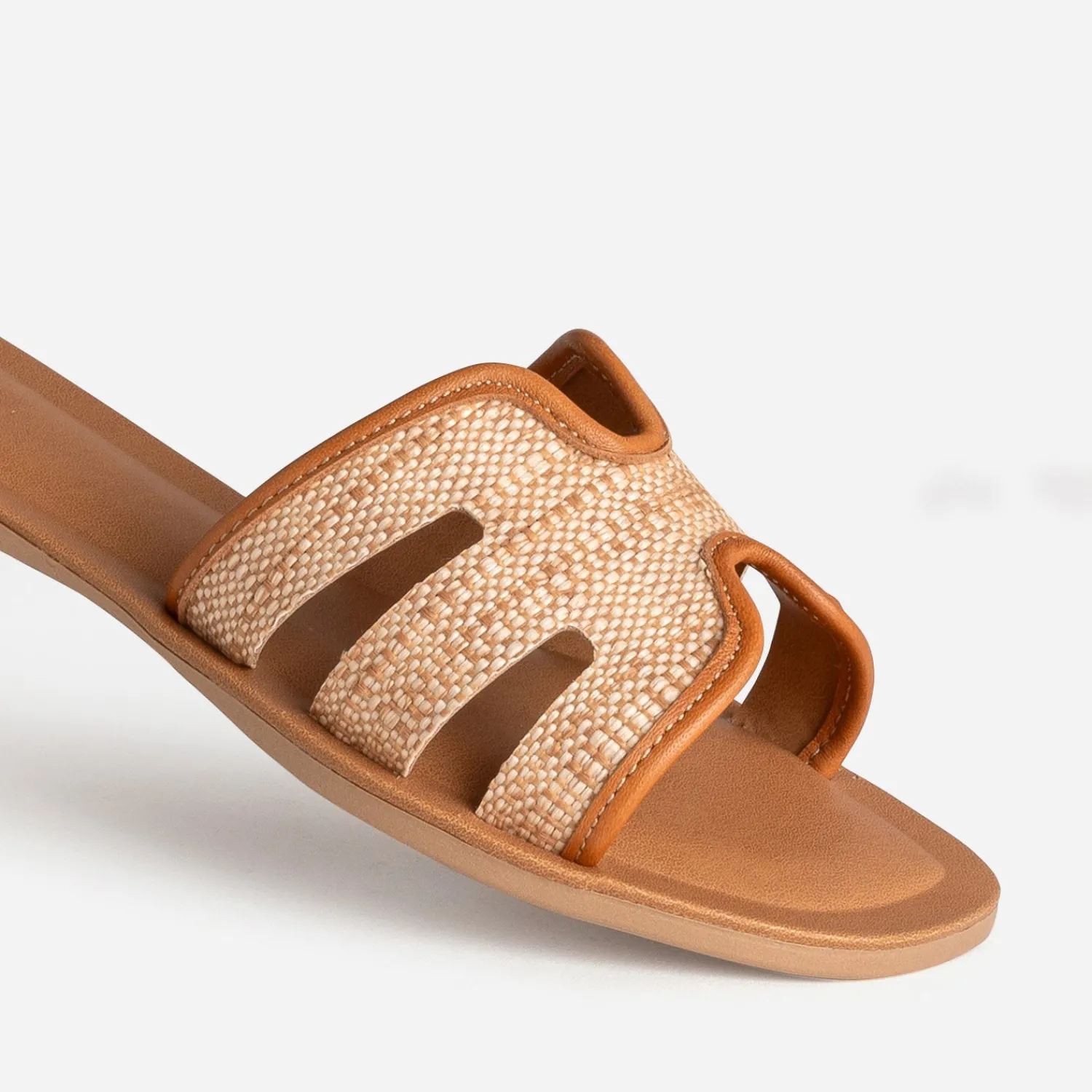 Eram Mules/Tongs|Sandales^Mule effet raphia bords camel cuir BEIGE