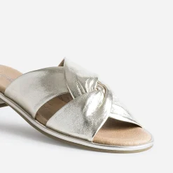 Caprice Mules/Tongs|Sandales^Mule dée en cuir à brides croisées OR