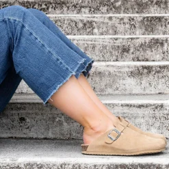 Texto Mules/Tongs|Sandales^Mule-sabot en cuir velours BEIGE