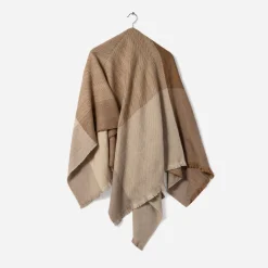 Eram Ponchos|Echarpes & Foulards^Poncho et écru à motif carreaux CAMEL