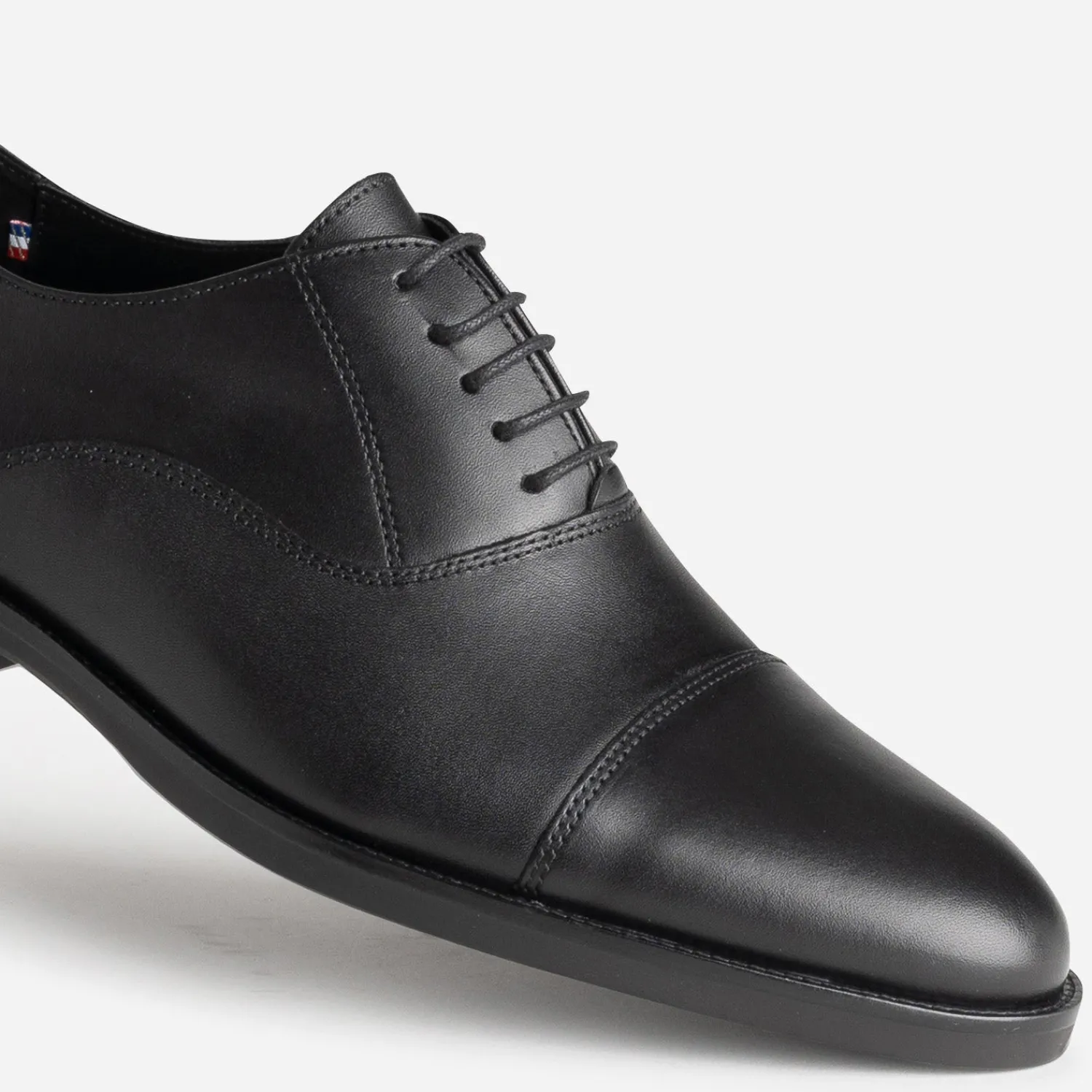 Eram Flex Chaussures De Ville^Richelieu en cuir NOIR