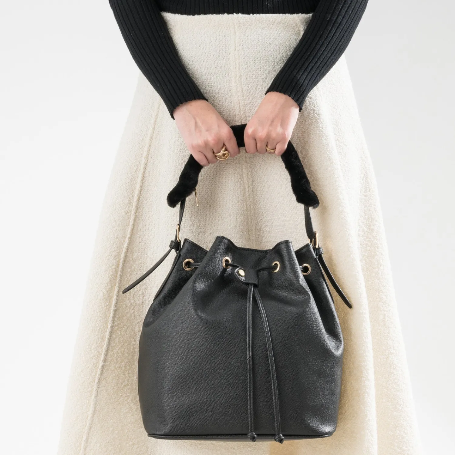 Eram Sacs Cabas^Sac seau deux anses amovibles NOIR