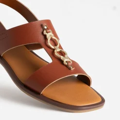 Eram Sandales^Sandale cuir détail bijou COGNAC
