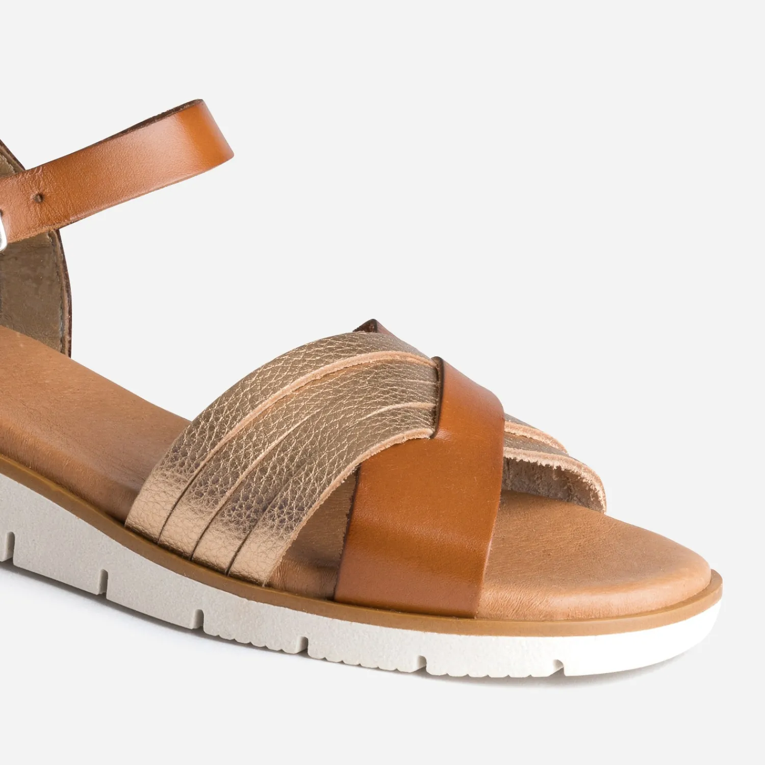 Eram Sandales^Sandale et bronze en cuir COGNAC