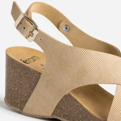 Eram Sandales^Sandale compensée anatomique beige dé en cuir embossé OR