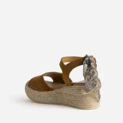 Eram Sandales^Sandale compensée cuir velours éco-conçu CAMEL