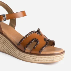 Eram Espadrilles|Sandales^Sandale compensée cuir tressé marron COGNAC