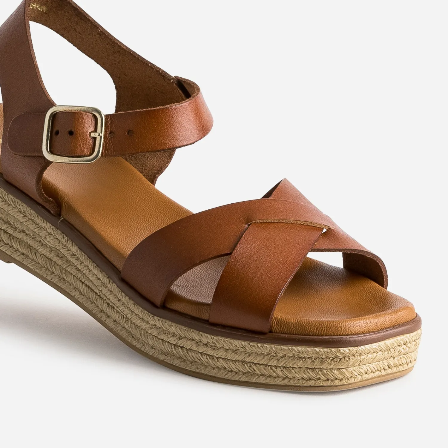 Eram Sandales^Sandale compensée en cuir éco-conçu COGNAC