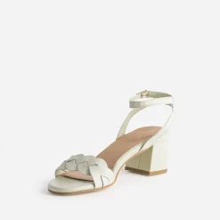 Eram Sandales^Sandale en cuir blanc cassé ECRU