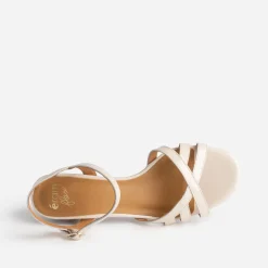 Eram Flex Sandales^Sandale beige clair en cuir verni ECRU