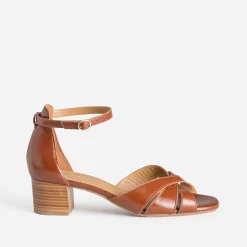 Eram Flex Sandales^Sandale cognac cuir brides croisées MARRON