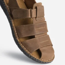 Eram Nu-Pieds/Sandales^Sandale fermée marron en cuir CAMEL