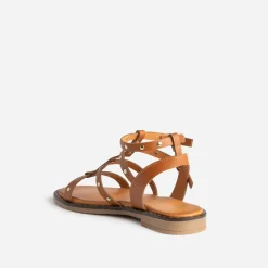 Eram Sandales^Sandale-spartiate camel cuir clouté COGNAC