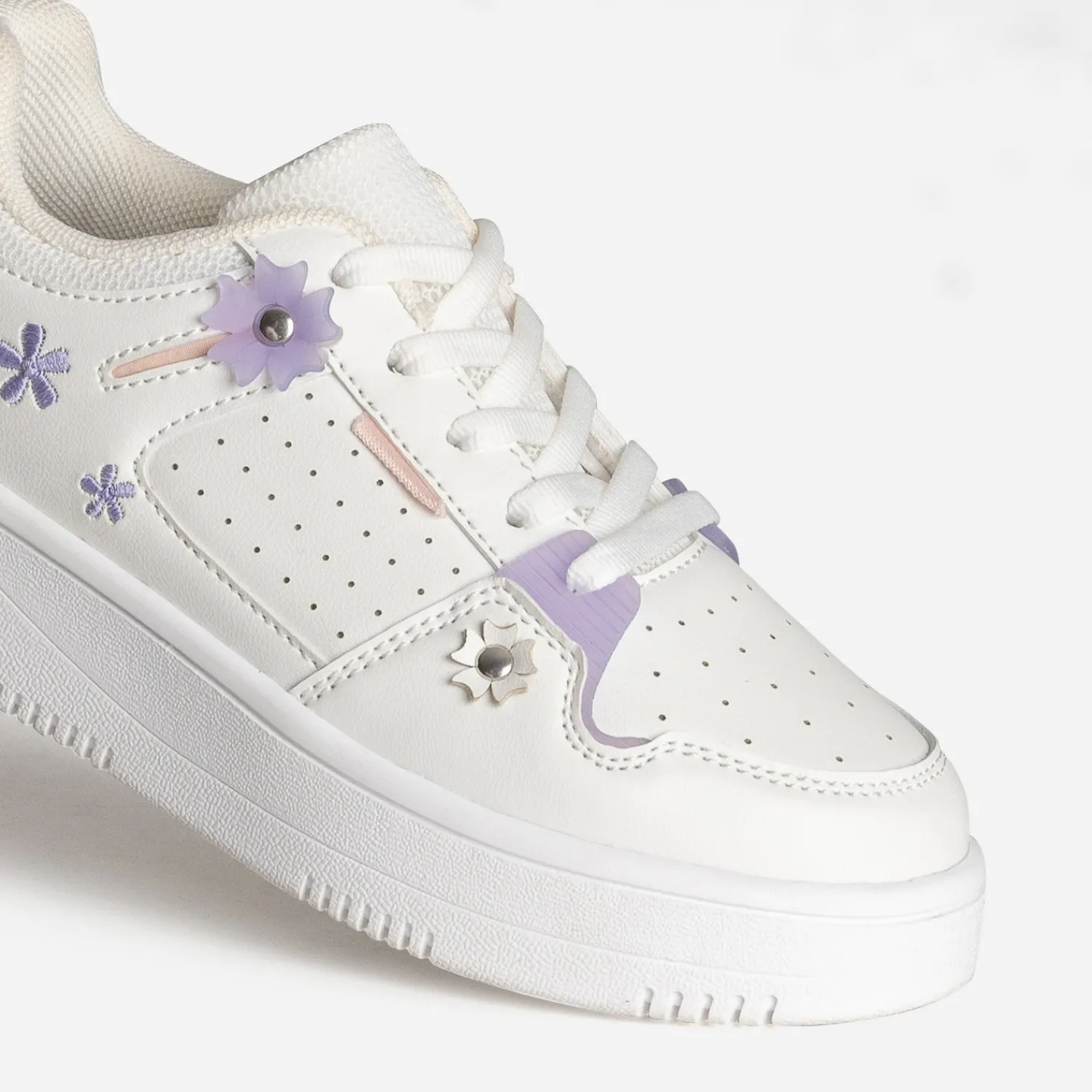 Buggy Baskets^Tennis he détails fleurs BLANC
