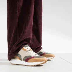 Eram Baskets^Tennis , bordeaux et beige semelle amovible CAMEL