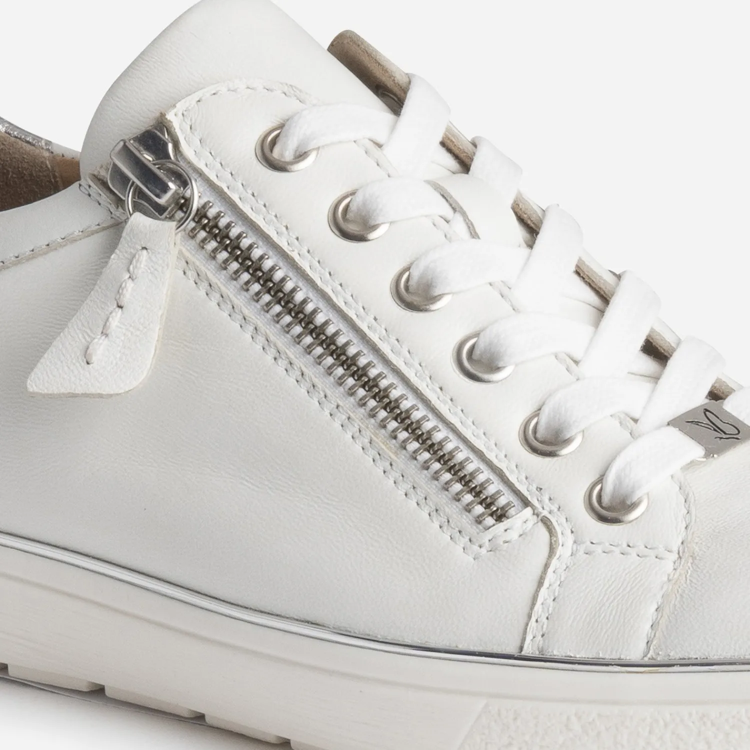 Caprice Baskets^Tennis blanche en cuir GRIS