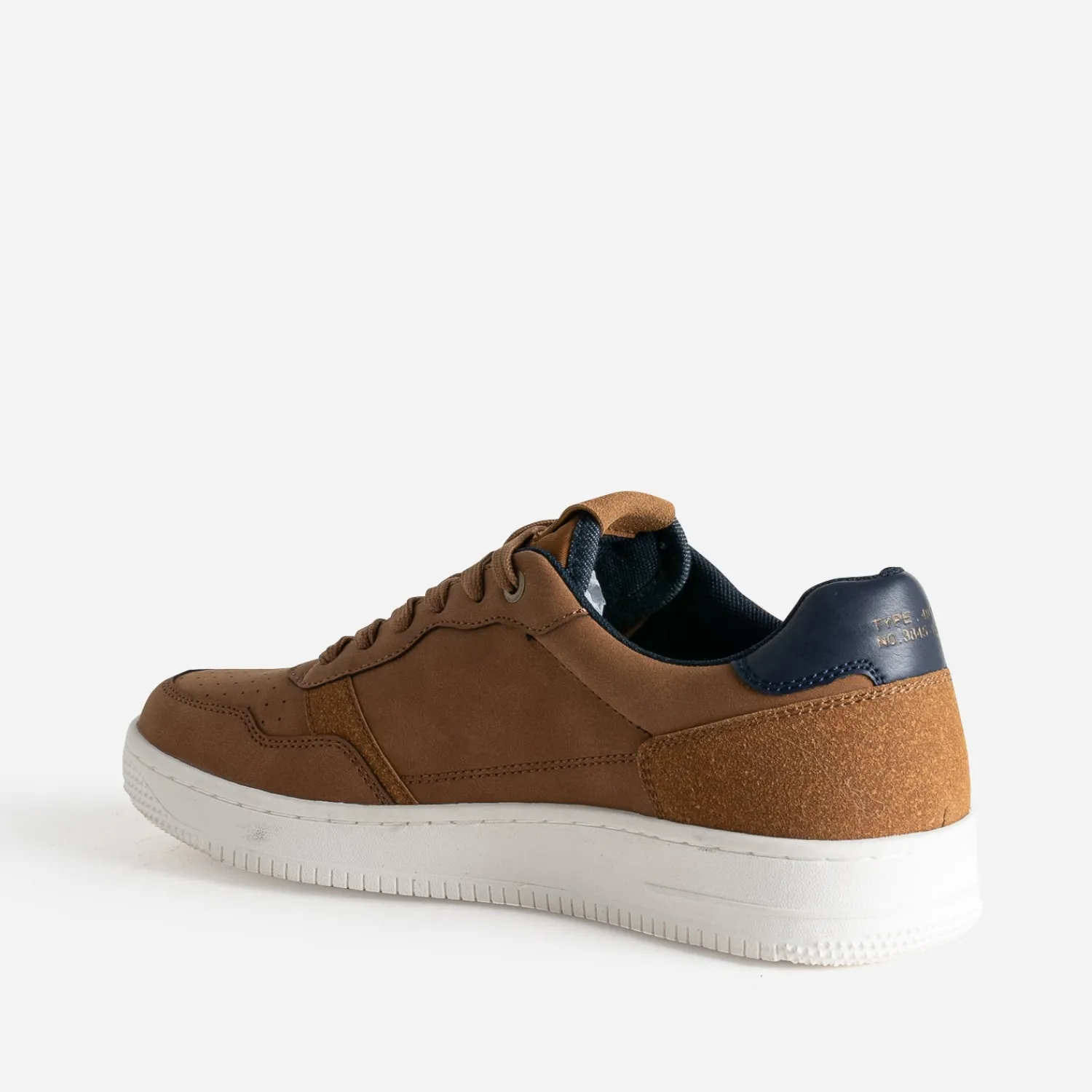 Eram Baskets/Tennis^Tennis suédé COGNAC