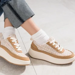 Eram Baskets^Tennis Dad shoes beige textile carreaux CAMEL