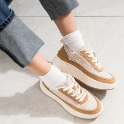 Eram Baskets^Tennis Dad shoes beige textile carreaux CAMEL