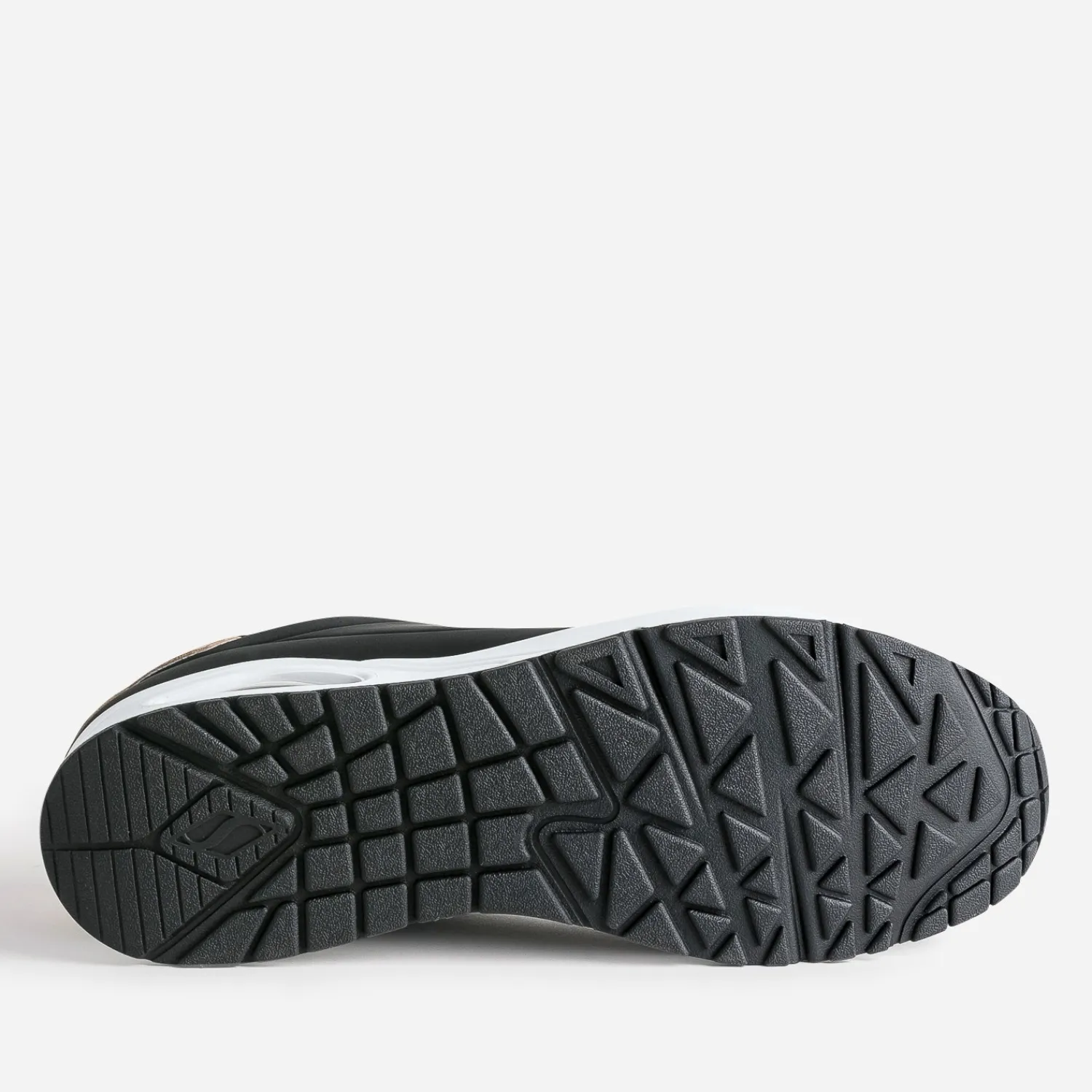 Skechers Baskets^Tennis e et cuivrée NOIR